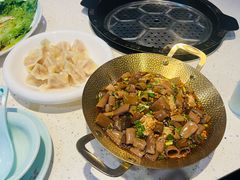 -巧克力渔家.小船海鲜胶东菜(万平口店)