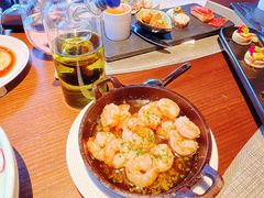 橄榄油香蒜虾仁-ELROJO红·西班牙餐厅(中骏世界城店)