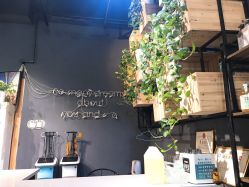 -MOVAN  HAIR莫凡匠人发型屋