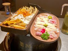 -野·大山里土鸡火锅(万科里店)