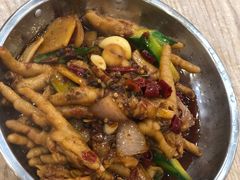 -江城燕子大排档(江汉路步行街店)