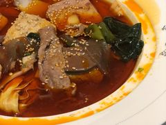 -成都你六姐·牛肉冒菜(城市集市合生汇店)