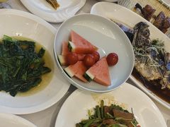 -骏莱海鲜鱼港(五角场店)