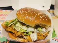 香辣鸡腿堡-肯德基(蓝桥店)