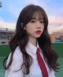 -变画·发型STUDIO