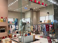 -东荟城名店仓