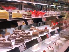 -巴黎贝甜(大宁国际商业广场店)
