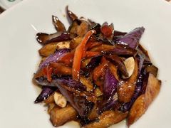 -一坐一忘云南菜(嘉里中心店)