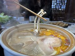 -土连锅·现熬养生汤锅(梁家巷店)