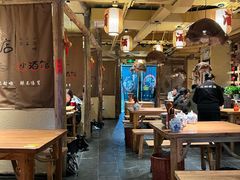 -泥糊破店小酒馆·团建聚餐(南京西路店)