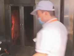 -上海枇杷烤鸭(燕丰商场店)