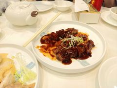 -渔意楼·驰名沙田乳鸽(五羊旗舰店)