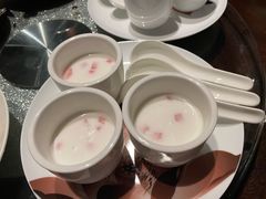 椰汁西米露-杭州西子湖四季酒店·金沙厅