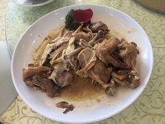 -鹏城人家海鲜酒家·23年老字号(较场尾店)