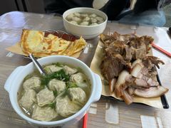 -石门侯·石门馄饨侯(革新北街店)