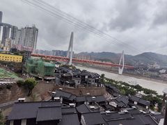 -白象居