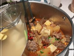 -左庭右院鲜牛肉火锅(环球港店)