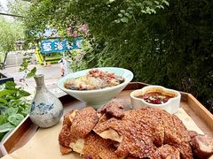 -怡得饭庄·30年老店·宋大妈昆明菜
