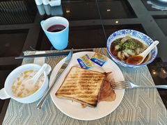 -烟台中泽华羿铂尔曼酒店·汇·全日餐厅·高空海景自助