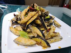 -大城·烧烤海鲜大排档(台东店)