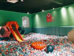 -澳优国际亲子游泳早教俱乐部(人和天地店)