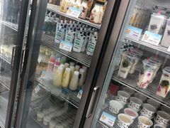 零售区-白色日记·手作酸奶(麦凯乐店)