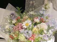 -梨媛花艺设计