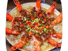 蒜蓉粉丝蒸大虾-云的侧面音乐餐吧(丰马牛餐饮广场店)