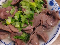 -肖四女乐山跷脚牛肉(世博源店)