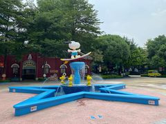 -史努比缤纷世界