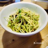 溪石斑:喜欢吃鱼的人非常爱，鱼肉很嫩。蒜香鸡爪