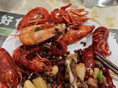 -金马门国际美食百汇(珞喻路店)
