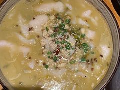 高汤酸菜鱼-十三式重庆江湖菜(金茂览秀城店)