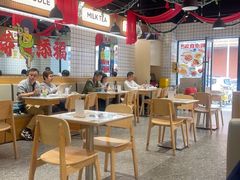 -樂麗餐室 · 本地茶餐廳(扬名广场店)
