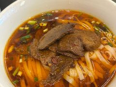-矮子粉店1985·长沙米粉(湘春路店)