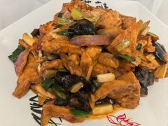 -何适山庄 ·可团建(水长城P2停车场店)