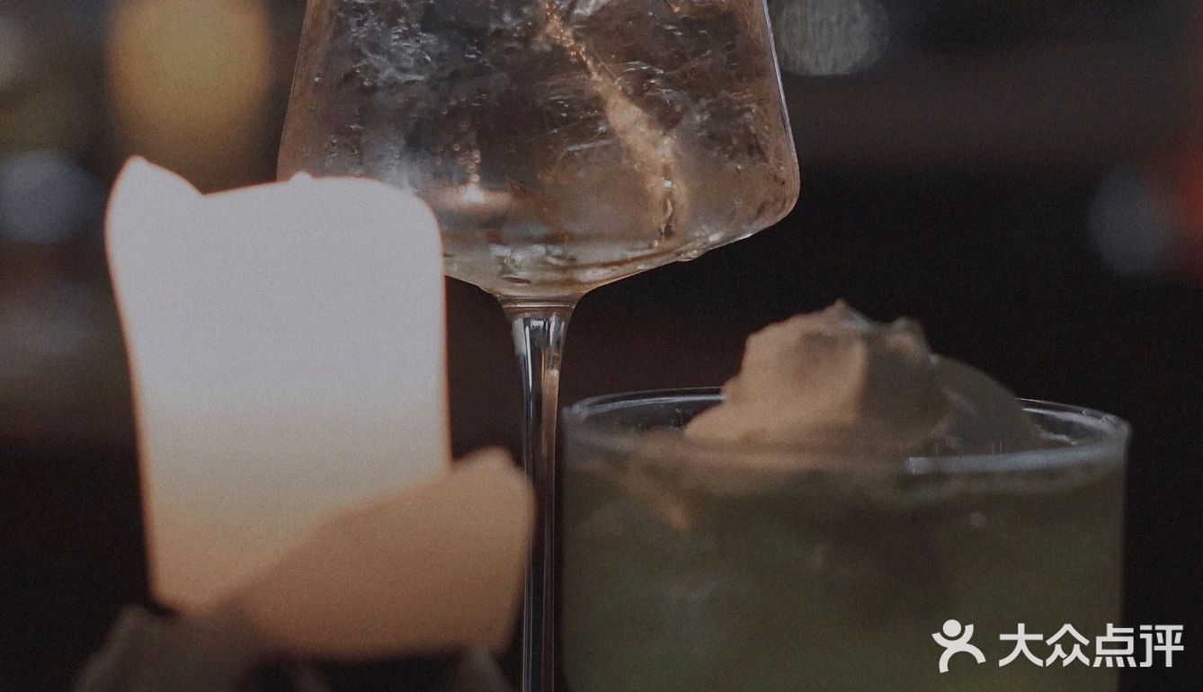 每周美好时光｜咖啡与酒｜Poems for you🤍🤍