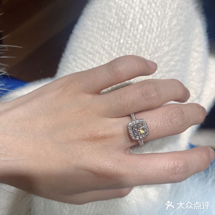 方形围镶简直不要太显大✔️