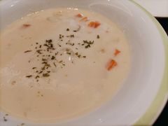 奶油海鲜汤-萨莉亚意式餐厅(杭州滨江天街店)