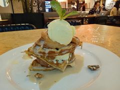 烤苹果华夫饼-Moka Bros 摩卡站(西单大悦城店)