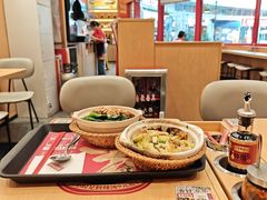 -华记煲仔华·煲仔饭(三元里万科里店)