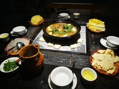 -哈吱喂丽江火塘·牦牛火锅(五一街店)