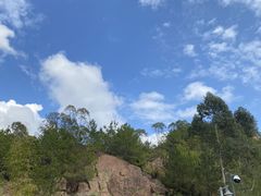 -神光山国家森林公园