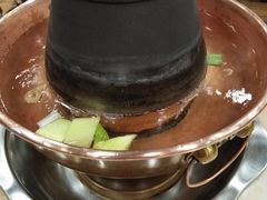-盛元盛居传统炭火锅(绿园店)