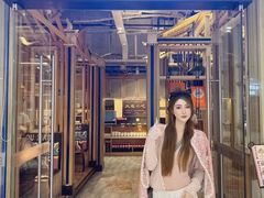 -王慧洁开口虾水饺·地道东北菜(银泰城店)
