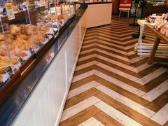 面包甜点陈列柜-牛角村(大族广场店)