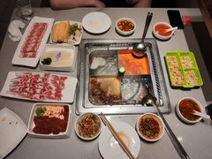 番茄锅底-海底捞火锅(关山保利店)
