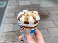 -全家便利店(天目山路三店)