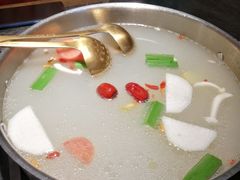 骨汤虫草花锅底-许府牛火锅(信义坊总店)