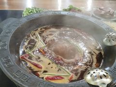 -重庆故事姊妹老火锅(财经学院店)